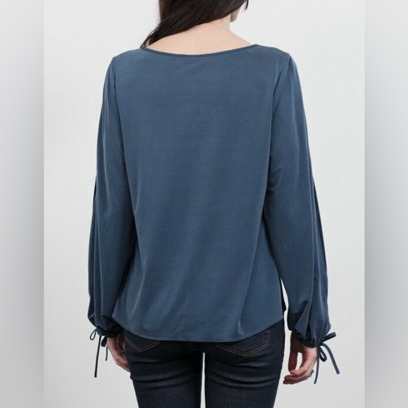 Lola & Sophie Silk Peasant Top size S - Picture 2 of 16